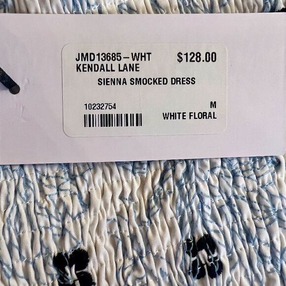 $128 NWT Kendall Lane Sienna Smocked Embroidered Floral Midi Dress Size MEDIUM - Picture 4 of 4